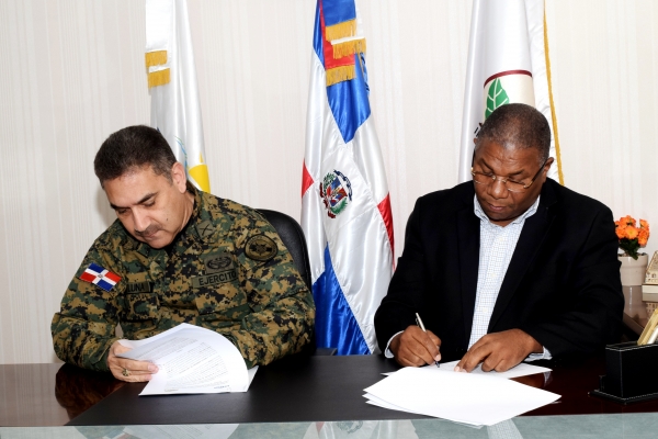 UTEPDA e INDOCAFE firman acuerdo de cooperación para el fomento de la producción cafetera