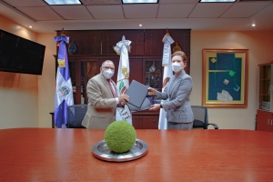 El INDOCAFE y La Fundaci&oacute;n Sur Futuro trabajaran unidos Para Apoyar A Los Caficultores Del Pa&iacute;s