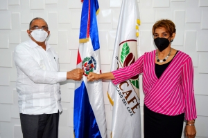 Directores de INDOCAFE y CEDAF se re&uacute;nen