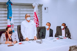 INDOCAFE y Comisi&oacute;n de Titulaci&oacute;n del Estado se re&uacute;nen