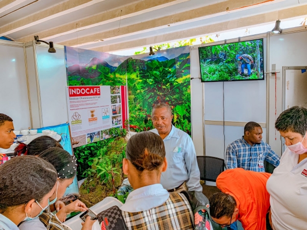El Instituto Dominicano del Café (INDOCAFÉ) participa en la 32va Feria Agropecuaria Nacional 2022
